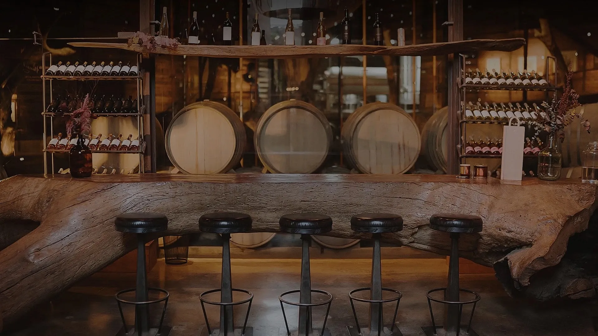 The barrel bar inside the Bruma winery